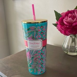 Lilly Pulitzer Tumbler with Straw 24 ounces